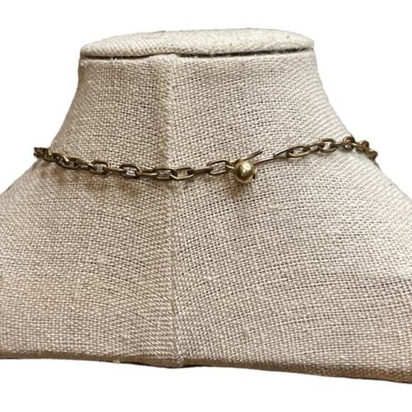 Vintage Green Chevron Necklace With Gold-Tone Chain & Fishhook Clasp - Picture 2 of 4